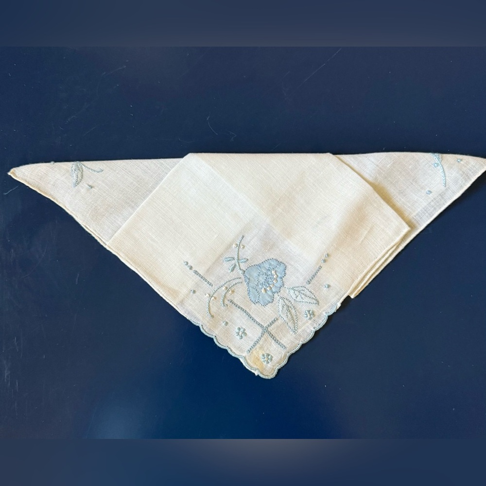 Vintage York Street Floral Embroidered Linen Handkerchief - Blue Flower
